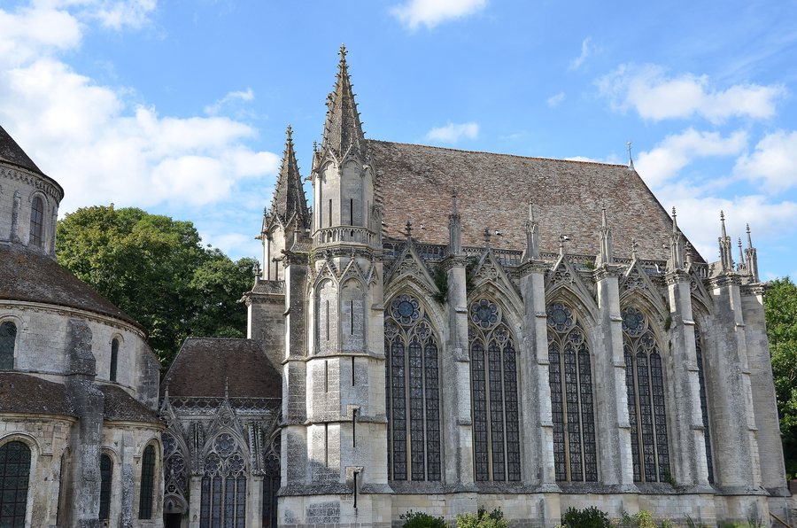 File:Abbaye Saint-Germer-de-Fly (Oise) - Sainte-Chapelle.jpg