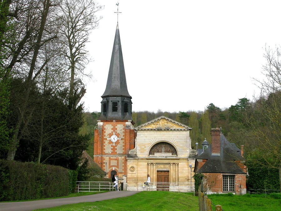 File:Acquigny - Eglise façade.jpg