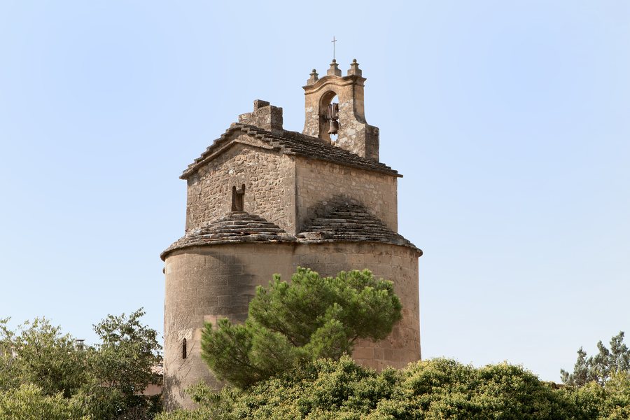 File:Peyrolles-en-Provence 20100918 08 v2.jpg