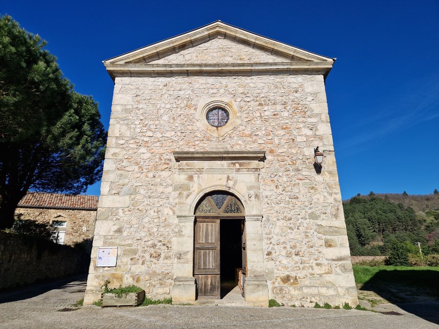 File:Église de la Sainte-Famille de Lentillères, de face.jpg