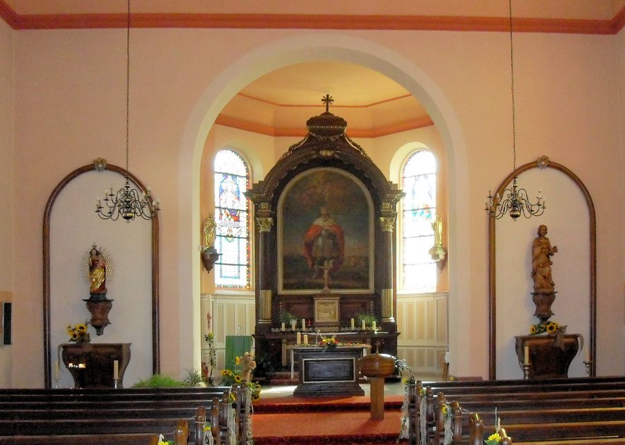 File:Schœnau, Église Saint-Oswald à l'intérieur.jpg