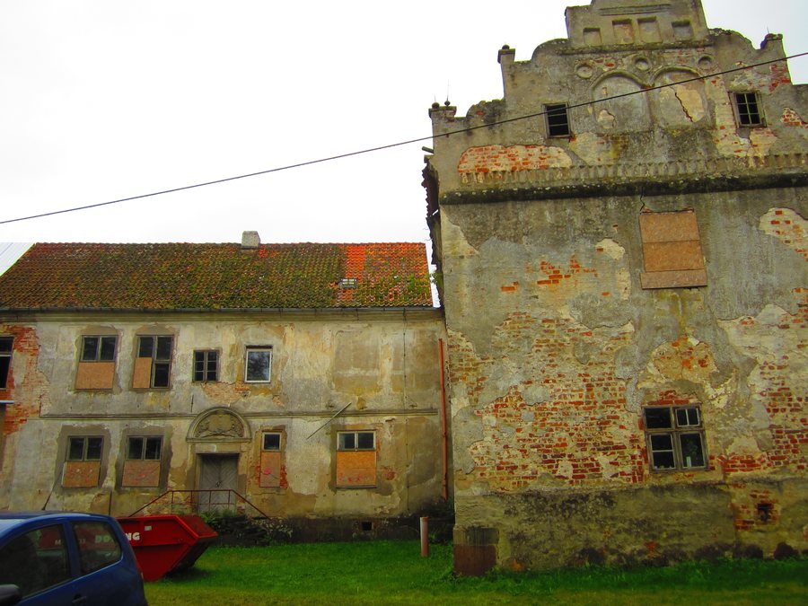 File:WasserschlossDivitz.JPG