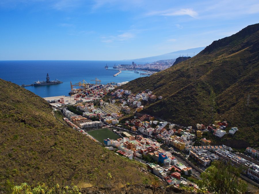 File:María Jiménez, Santa Cruz de Tenerife.jpg