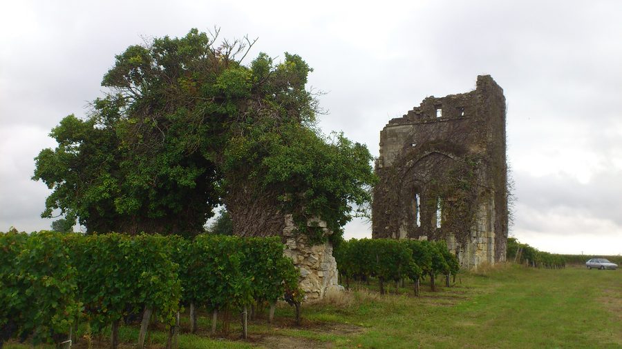 Église Notre-Dame de Queynac, eine Kirche in der Umgebung von Galgon