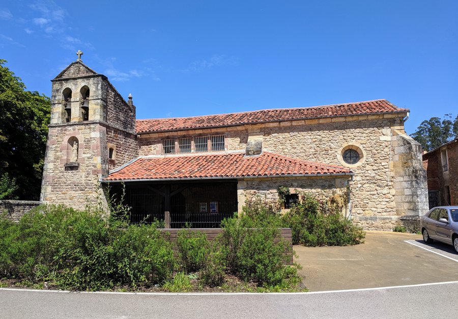 File:Iglesia de San Juan Bautista, Villanueva de la Peña.jpg