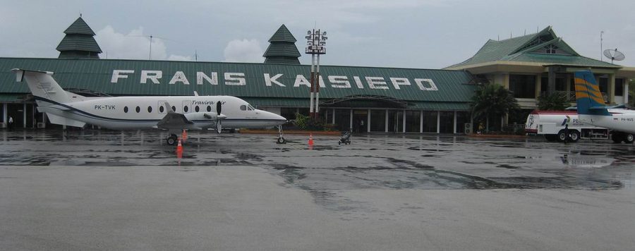 Beechcraft 1900D at Frans Kaisiepo Airport in Biak