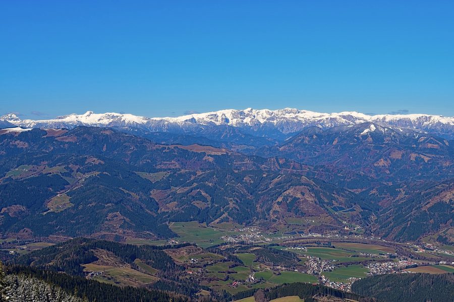 View across the Mur to the Hochschwab group in the Murtal valley