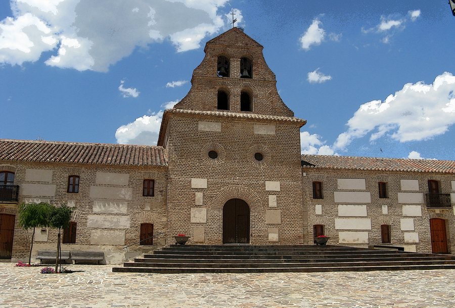 File:Church in Aldeaquemada Spain - panoramio.jpg