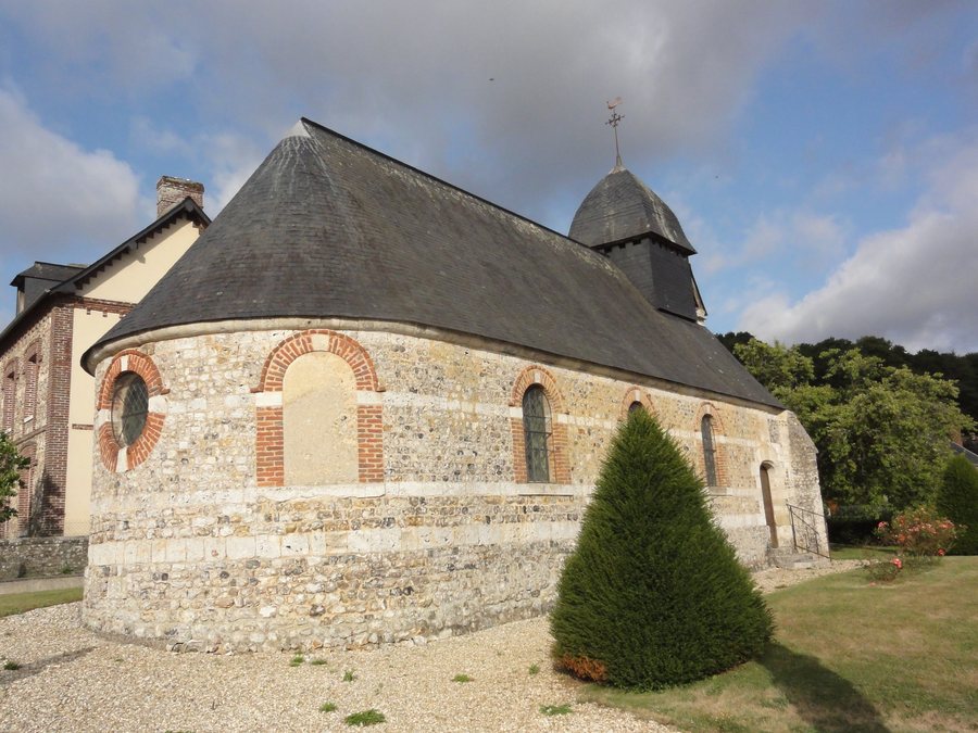 File:Héricourt-en-Caux (Seine-Mar.) Chapelle Saint-Riquier (01).jpg