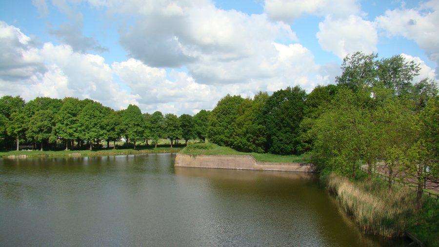 Historic monumental buildings in Naarden-Vesting
