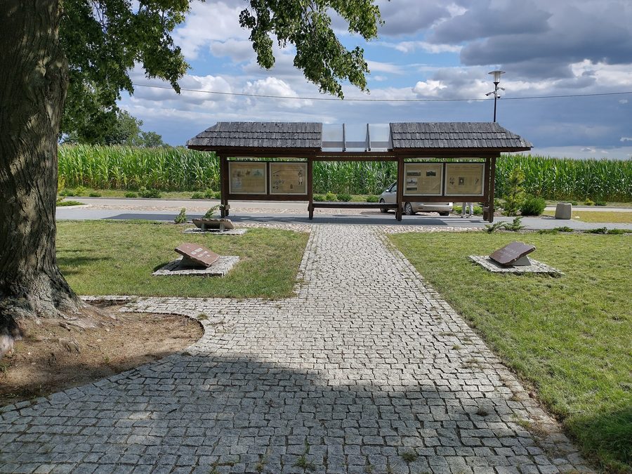 Cemetery and monument to the January Uprising insurgents in Węgrów