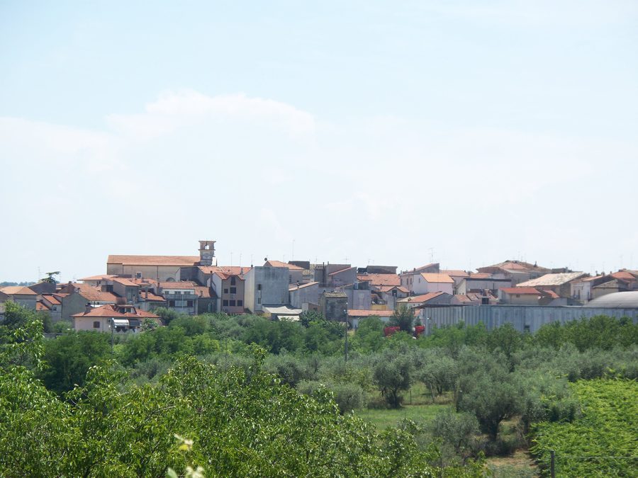 Panorama von Caldari, einer Fraktion von Ortona