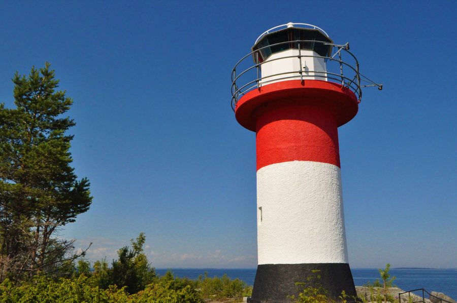 A lighthouse on a small island in the Piteå archipelago in Norrbotten, Sweden.