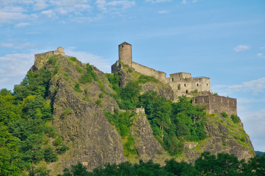 Hrad Střekov, eine Burg im weiteren Umfeld von Dobkovice
