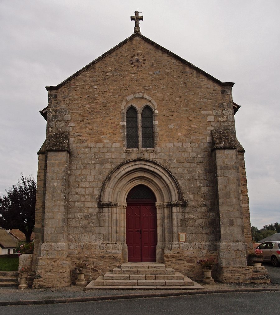 File:Église de Dournazac.jpg