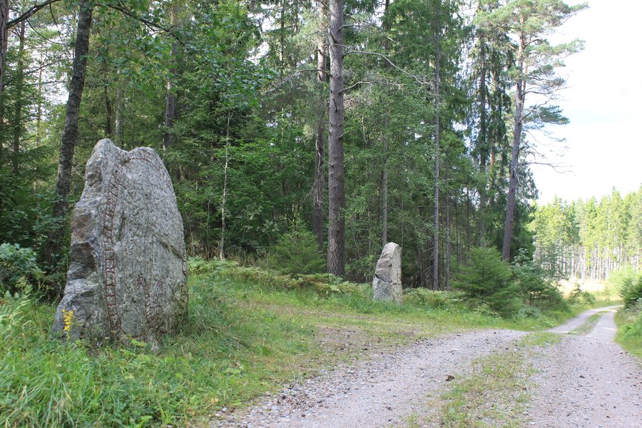 Runic carving at Trosa-Vagnhärad 7:2