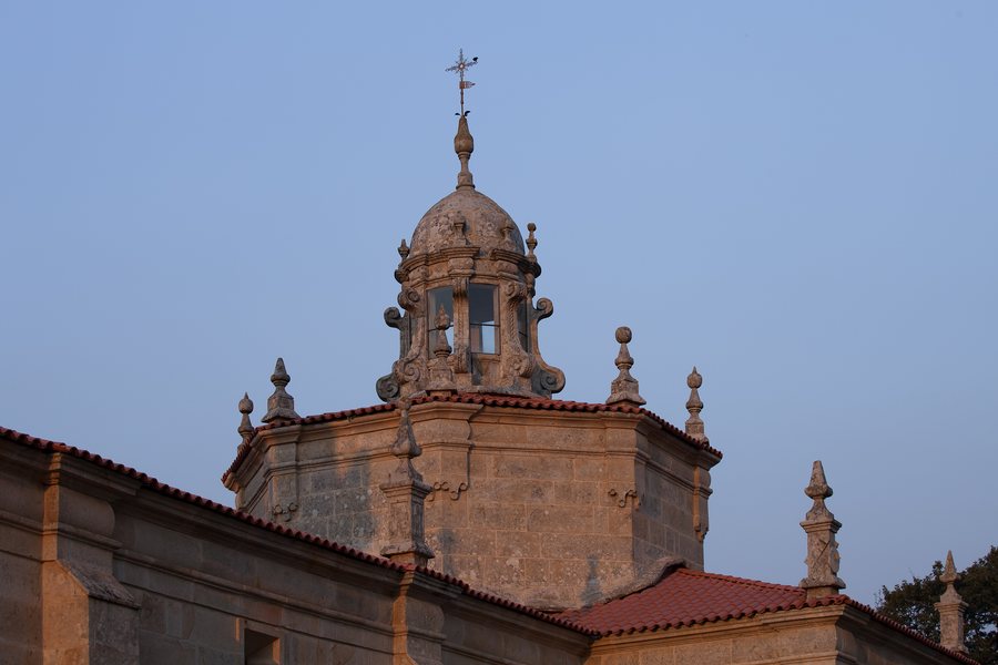 File:Igrexa das Marabillas- Cartelle- Galiza-12.jpg