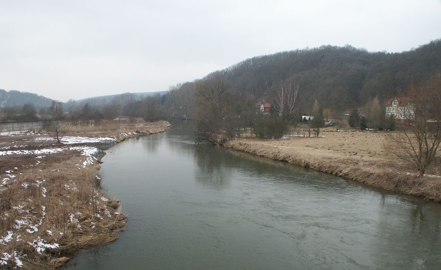 Die Werra bei Vacha, von der alten Brücke in östlicher Richtung fotografiert