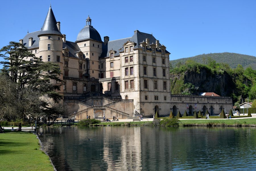 File:France ARA 38 Vizille Chateau 01.jpg