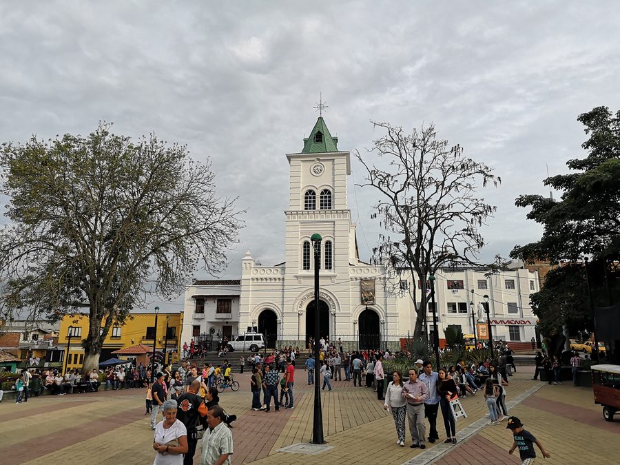 Iglesia de Santa Bárbara, Santa Bárbara, Antioquia, Colombia, view from the park