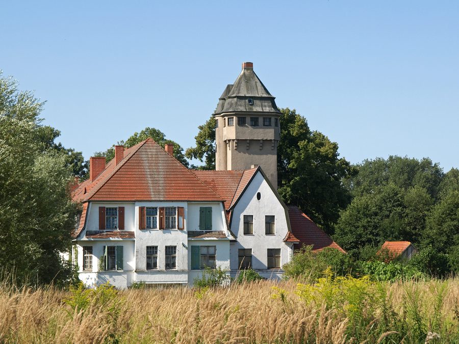 Manor house in Zehna