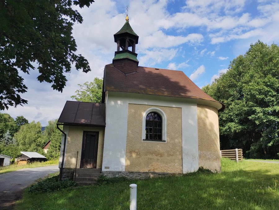 Kapelle der Heiligen Rodina in Plasnice