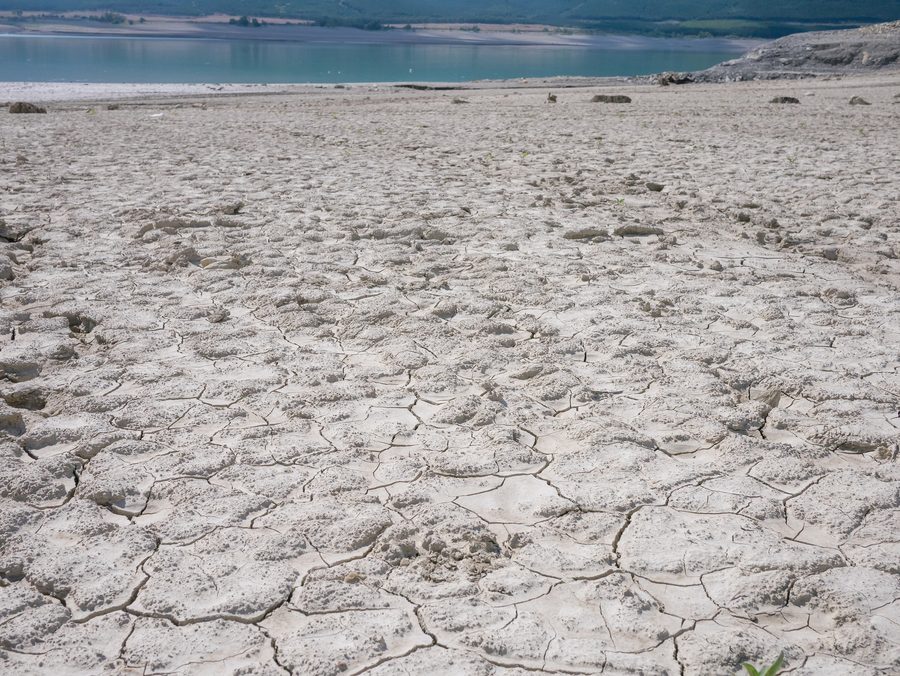 Low water level at the Yesa reservoir in Aragón, Spain
