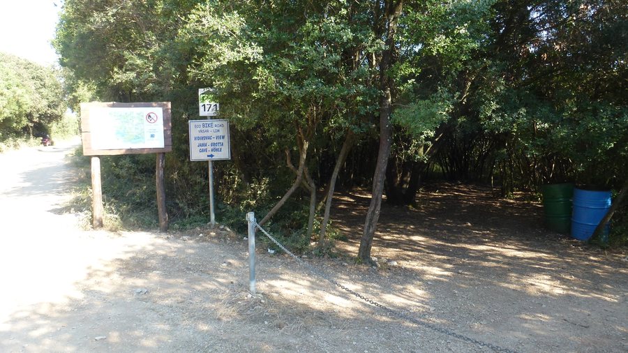 File:52450, Kloštar, Croatia - panoramio (1).jpg