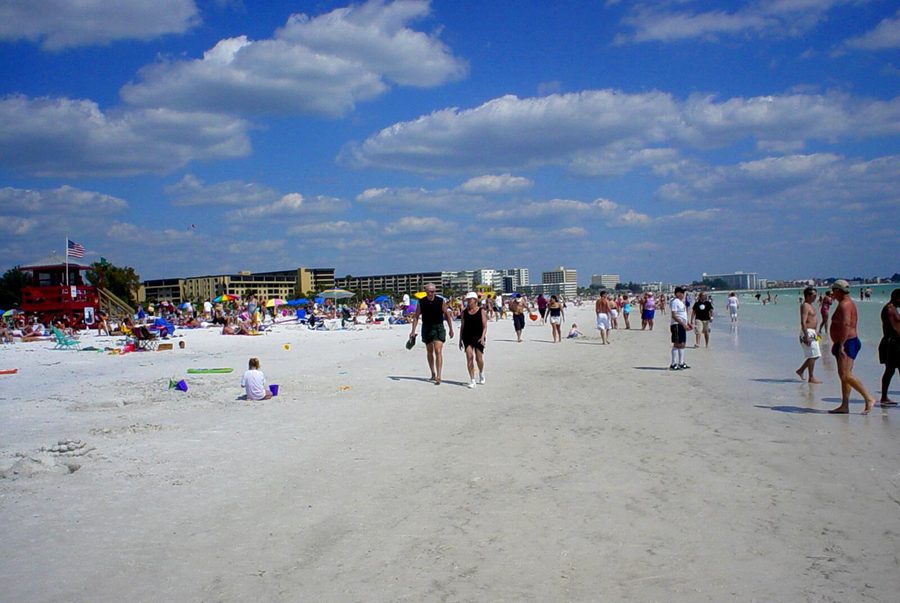 Looking southward along Siesta Key Beach in Florida