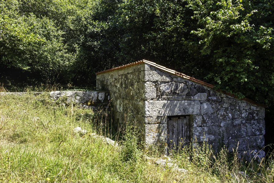 File:Muíño en Simes 01.jpg