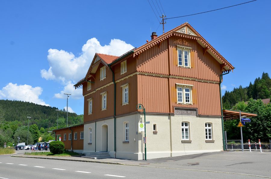 Storzingen station in Stetten am kalten Markt