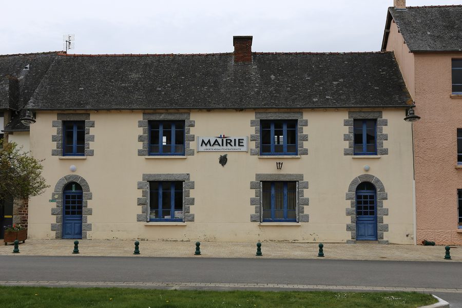 Town hall of Illifaut in Brittany