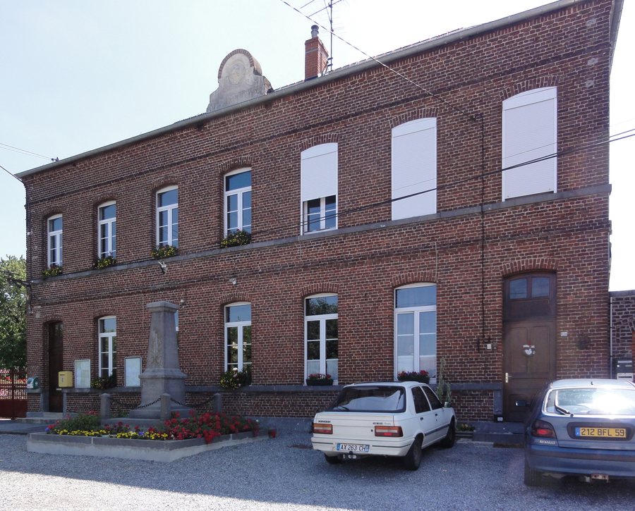 File:Bas-Lieu (Nord, Fr) mairie.jpg