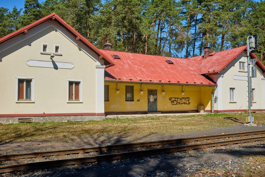 Ehemaliger Bahnhof von Velký Luh im Okres Cheb