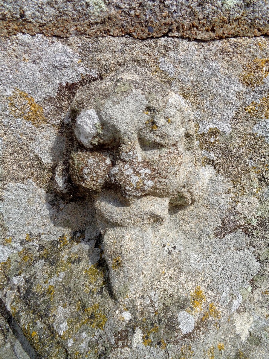 File:Sculpture, église Saint-Pierre et Saint-Firmin, Saint-Pierre-de-Plesguen (Ille et Vilaine) DSC09537.jpg