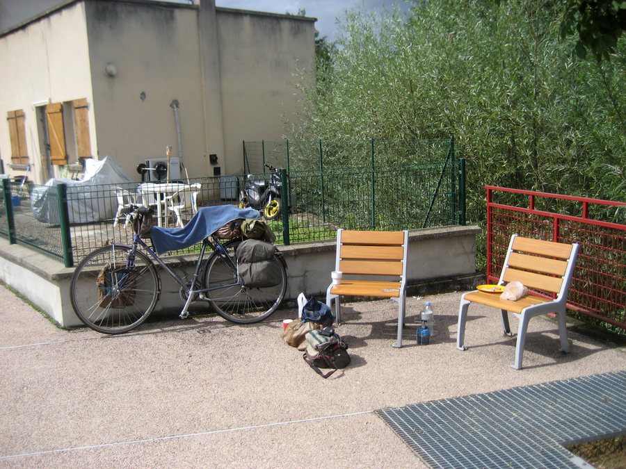 File:Public benches facing the Canal du Centre. Ciry-le-Noble, département de Saône-et-Loire, France - panoramio.jpg