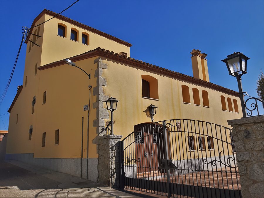 File:Can Sabater (Vilassar de Dalt).jpg