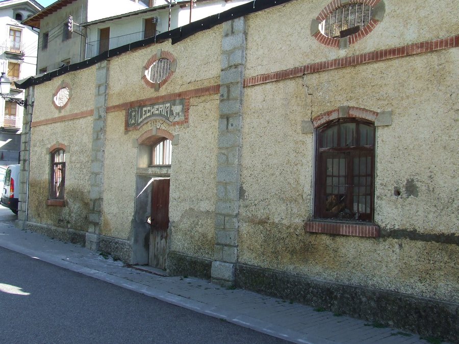 File:La Torre de Cabdella 7.JPG