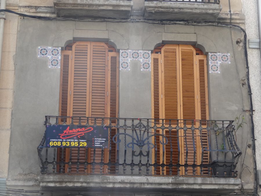 File:Carrer Soledat 14 - Igualada - balcó.JPG