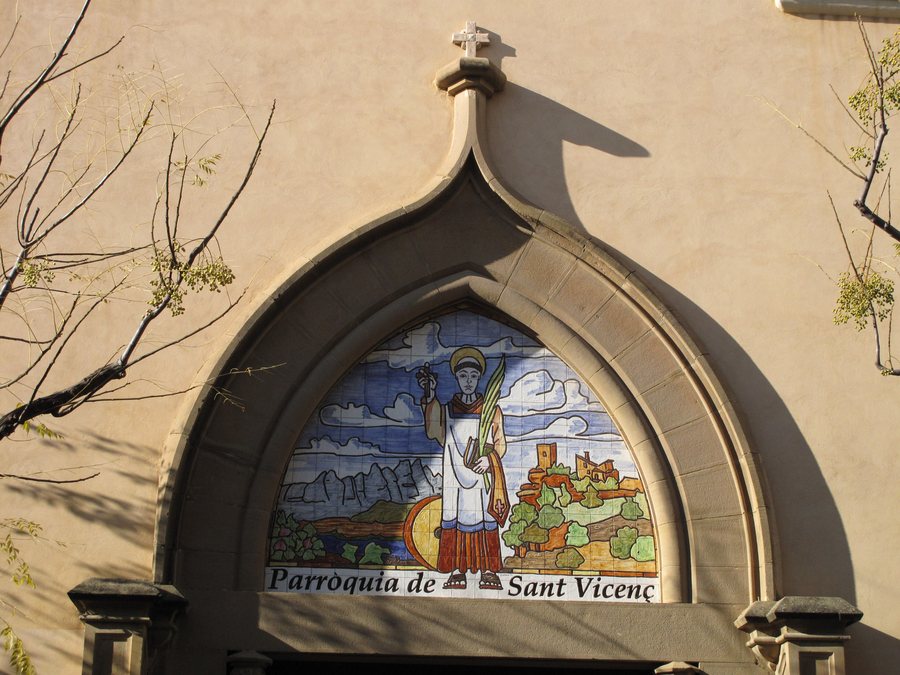 File:04 Església de Sant Vicenç de Castellet, timpà.jpg