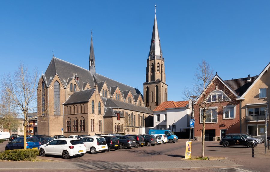 File:Oost-Gelre-Lichtenvoorde, de Sint-Bonifatiuskerk GM1586-LT23 IMG 6601 2025-04-06 10.42.jpg