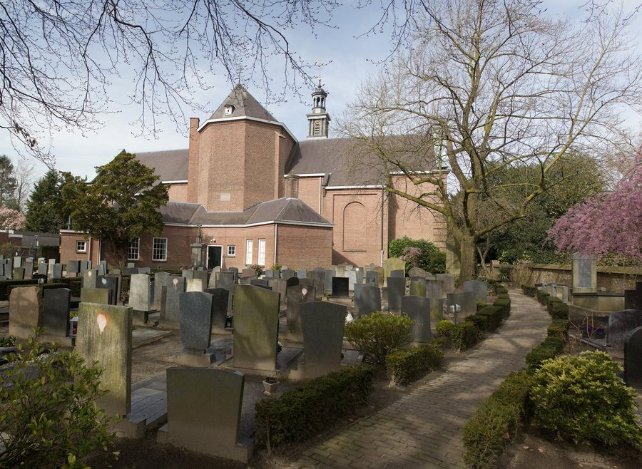 File:Sint Lambertuskerk te Udenhout 3.jpg