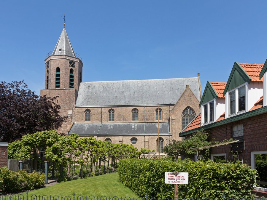 File:Poortvliet, de Sint Pancratiuskerk RM35375 foto5 2015-05-24 13.34.jpg