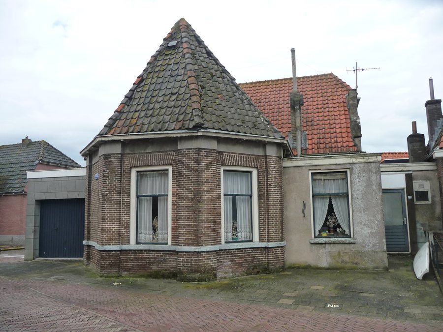 File:Grafhorst GM Voorstraat 27 Vml Raadhuis 08092025.jpg