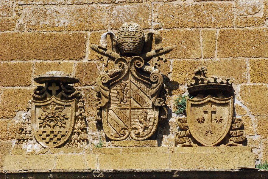 File:Convento di San Silvestro (Monte Compatri) 01.jpg