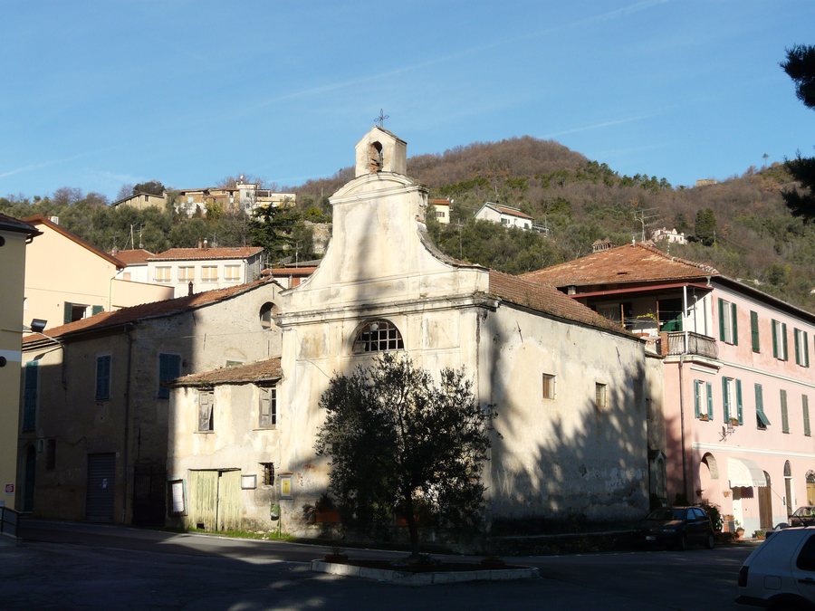 File:Casanova Lerrone-chiesa sant'antonino-oratorio1.jpg