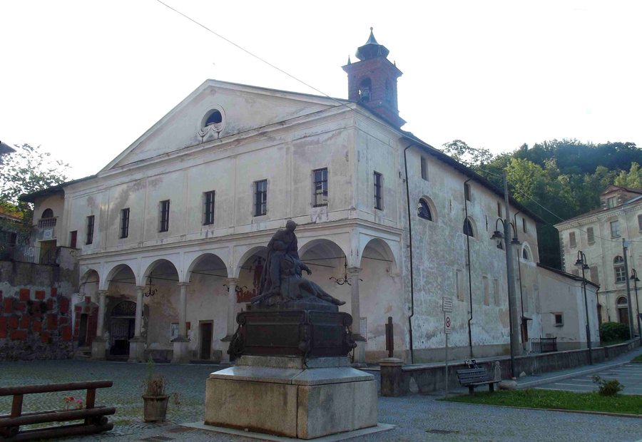 File:Portula parrocchiale.jpg