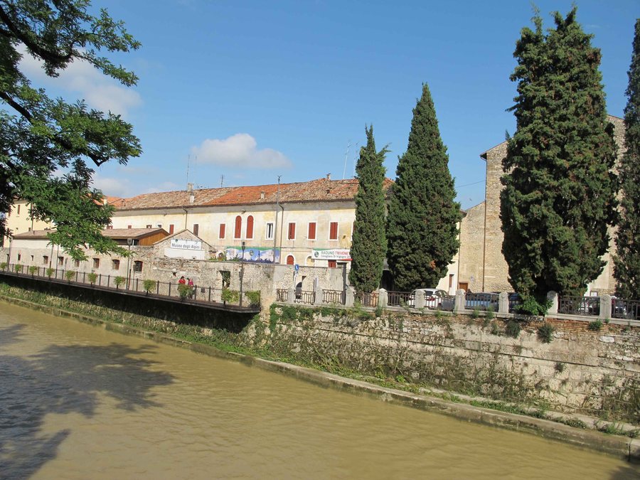 File:Conegliano Alpinimuseum.jpg