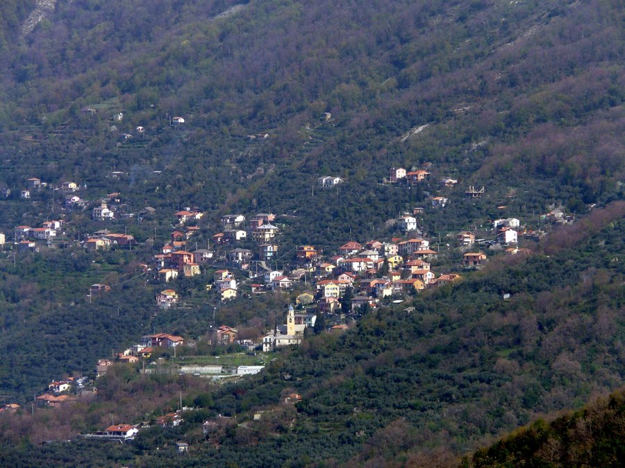 File:Testana (Avegno)-panorama da Caravaggio.jpg