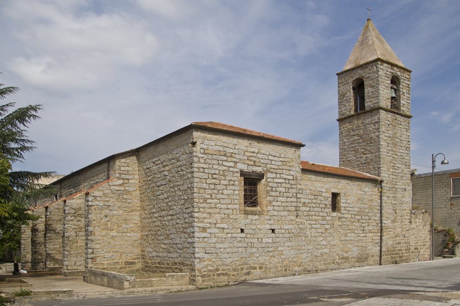 File:Chiesa San Lussorio, Orotelli NU, Sardinia, Italy - panoramio.jpg